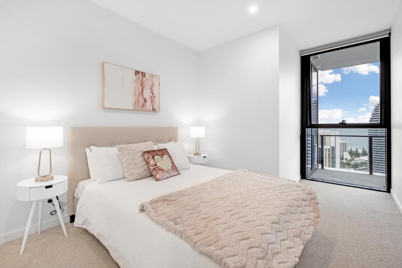 Lamour Ocean View Apartment I In Casino Broadbeach - Free Parking-195Cm 골드코스트 외부 사진