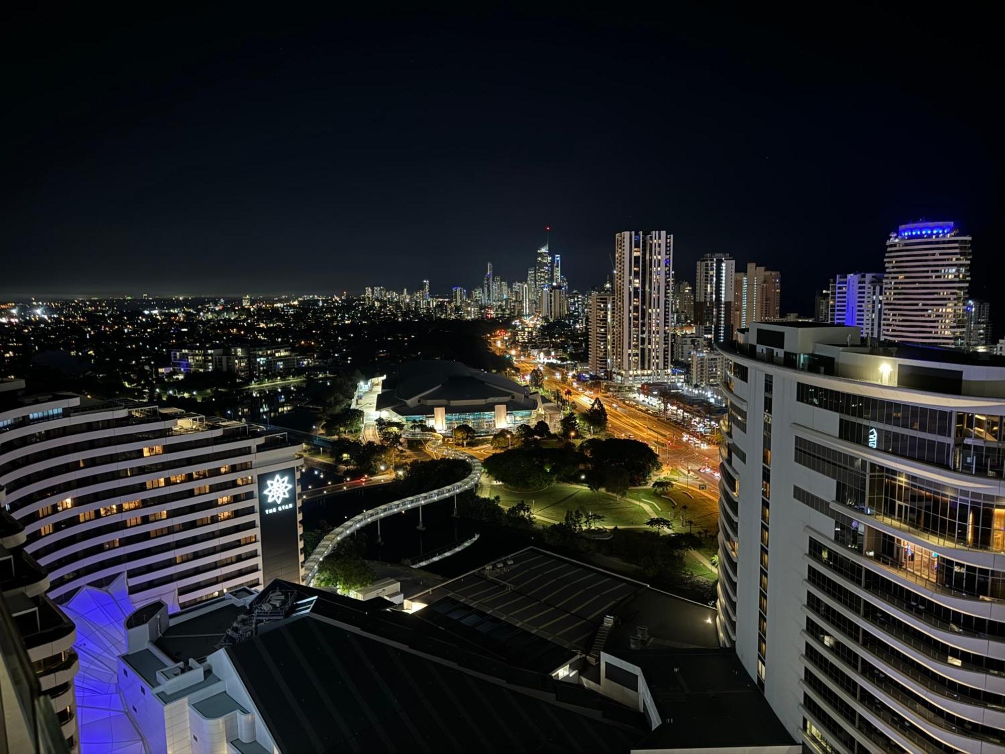Lamour Ocean View Apartment I In Casino Broadbeach - Free Parking-195Cm 골드코스트 외부 사진